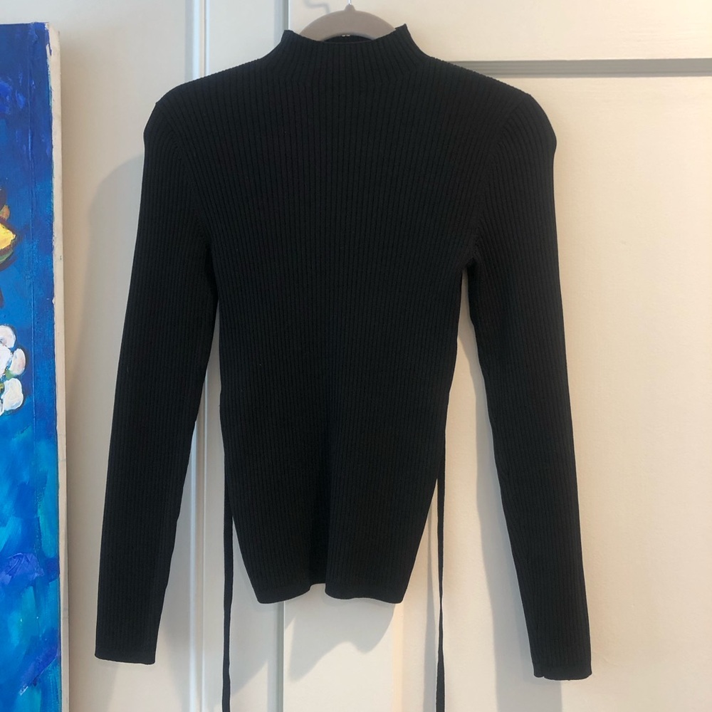Babaton Ribbed Mockneck Top